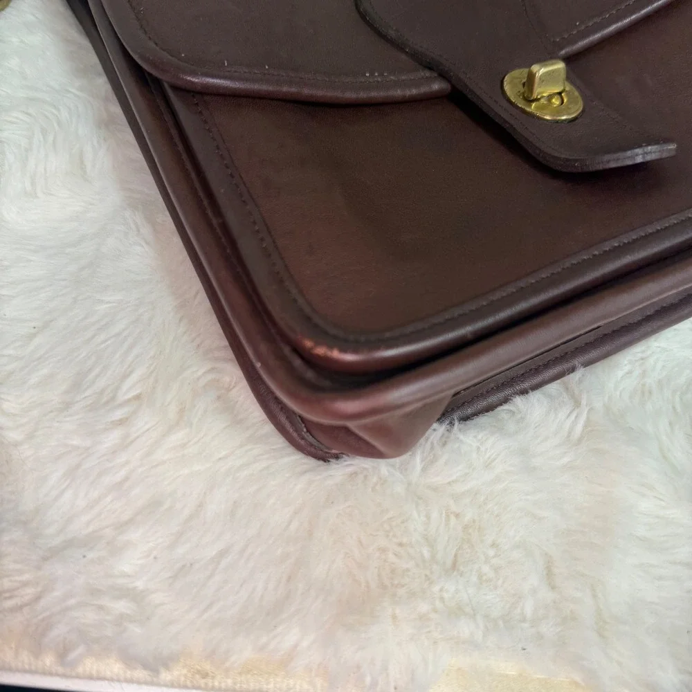 Vintage Coach Station Bag 5130 Brown Glove Tanned Leather USA Crossbody Purse